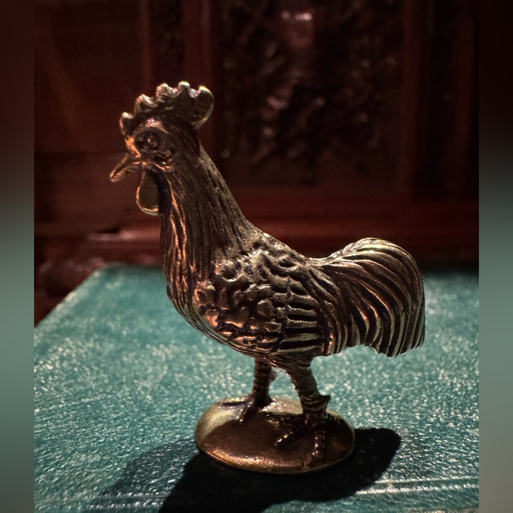 Solid Brass Standing Rooster Vintage-style Sculpture Desk Decor - Picture 11 of 12